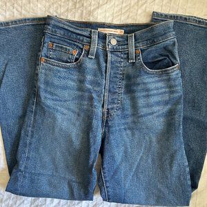 Womens Levis Ribcage Straight Jeans